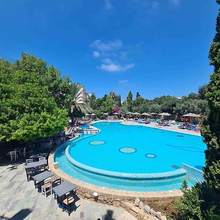 Basilica Holiday Resort パ フォス エクステリア 写真